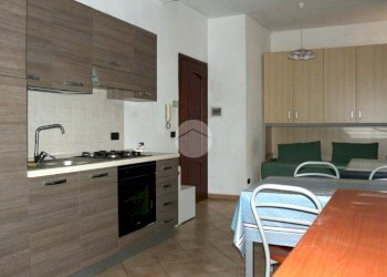 One-room apartment Via Vittorio Alfieri, Savigliano - photo 2