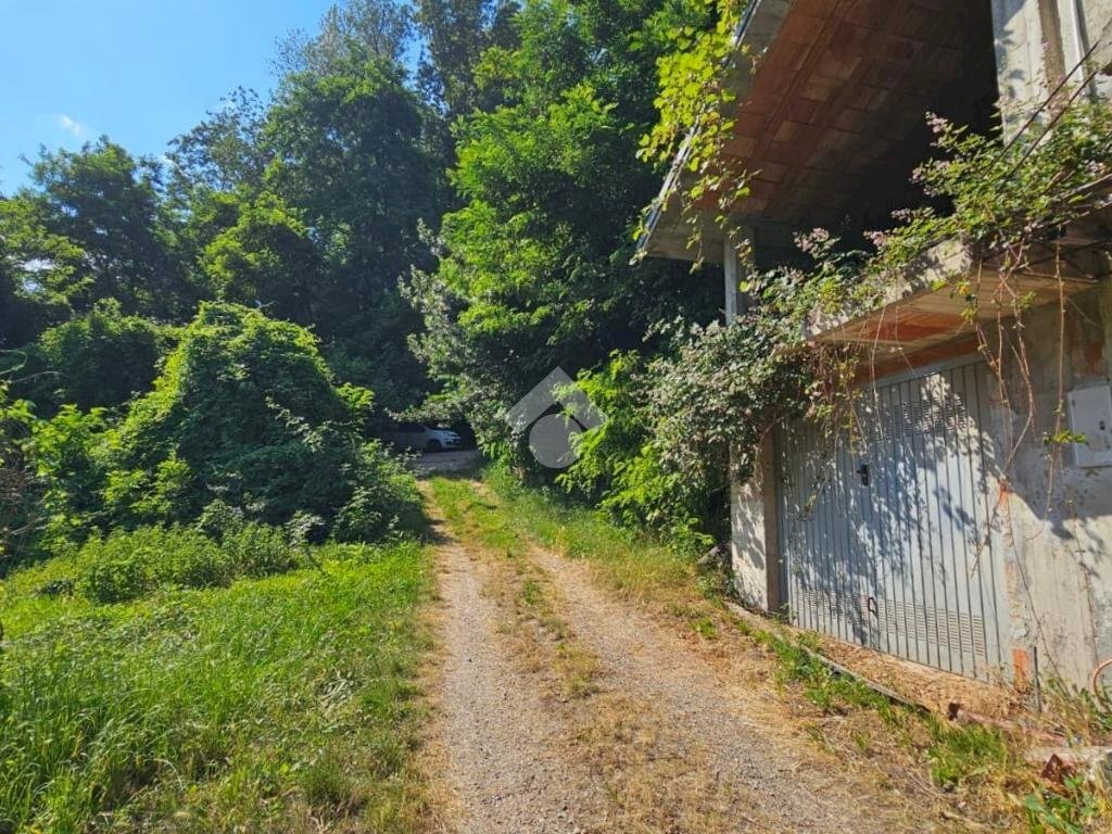 Semi-detached house Case sparse faraud, Pinasca - photo 3