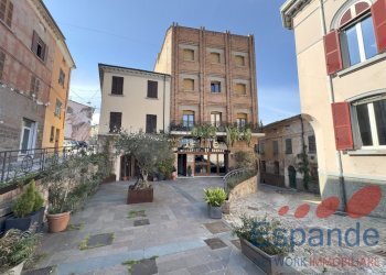 Hotel - Accommodation facility Bertinoro - photo 1