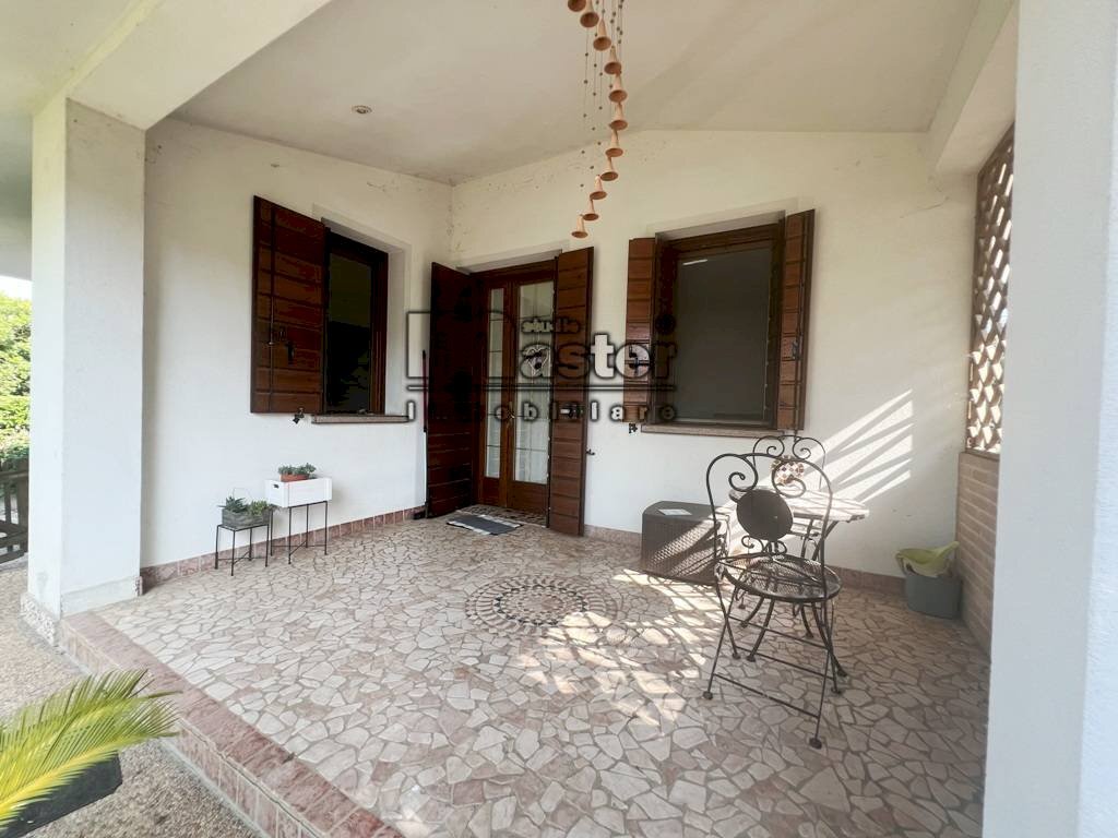 Foto 1 - Villa VIA PRAVATO, Paese - foto 1