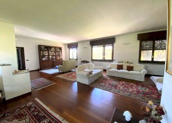 Foto 11 - Villa Via Vittorio Veneto
 
9, Lesmo - photo 11