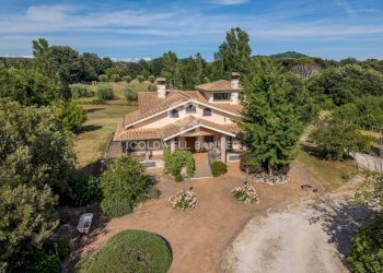 Foto 1 - Villa Via del Castagno
 
7, Manziana - foto 1