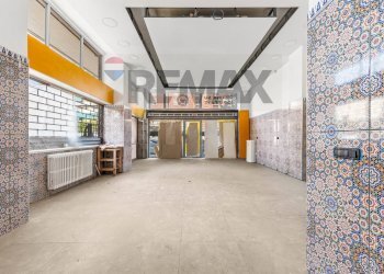 Ricezione / Lobby - Locale Commerciale via brunelleschi
4, Milano - foto 7