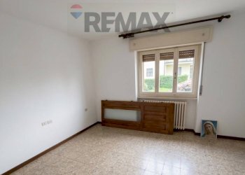 Stanza vuota - Apartment VIA SAN ANTONIO
 
5, Casalzuigno - photo 17