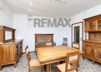 Sala da pranzo - Three-room apartment via Trieste
 
73, Brezzo di Bedero - photo 12