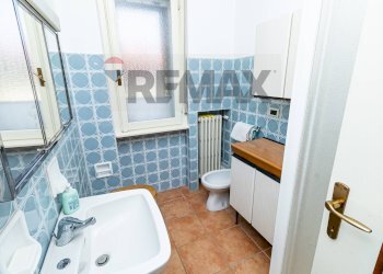 Bagno - Three-room apartment via Trieste
 
73, Brezzo di Bedero - photo 13