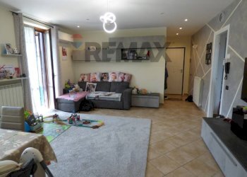 Soggiorno - Trilocale via Mazzini
 
26, Rancio Valcuvia - foto 3