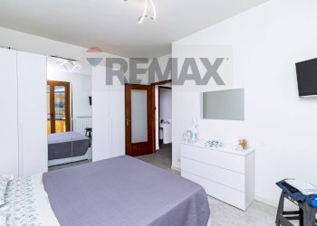 Camera / camera da letto - Appartamento Via Zoni
 
30, Lavena Ponte Tresa - foto 10