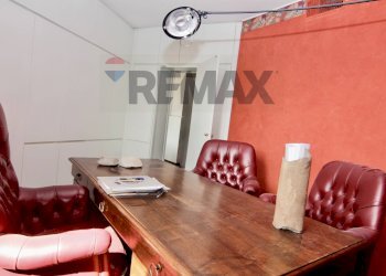Sala da pranzo - Appartamento piazza xx settembre
 
1, Varese - foto 6