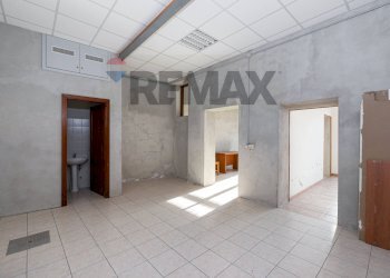 Stanza vuota - Magazzino via filippo turati
46, Monterotondo - foto 1
