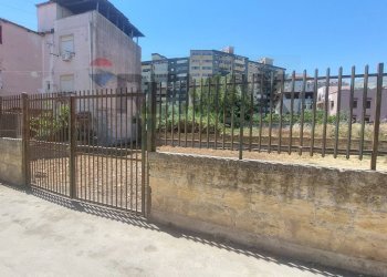 Edificio all\'aperto - Terreno edificabile Via Parrini
snc, Palermo - foto 3