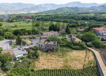 Vista delle montagne - Casa indipendente Via Vidalba
 
7, Castiglione di Sicilia - foto 5