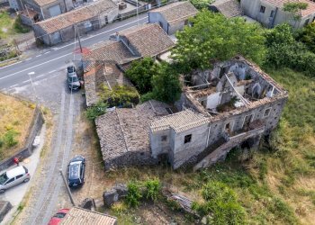 Casa all\'aperto - Casa indipendente Via Vidalba
 
7, Castiglione di Sicilia - foto 28