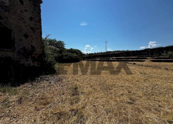 Vista delle montagne - Casa indipendente Via Vidalba
 
7, Castiglione di Sicilia - foto 42
