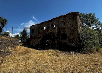 Casa all\'aperto - Casa indipendente Via Vidalba
 
7, Castiglione di Sicilia - foto 50