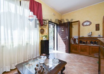 Soggiorno - Villa Via Delle Ginestre
 
61, Pedara - photo 19