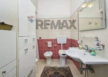 Bagno - Villa Via Delle Ginestre
 
61, Pedara - photo 28