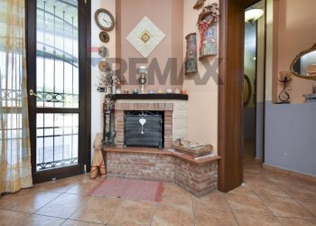 Soggiorno - Villa Via Delle Ginestre
 
61, Pedara - photo 47