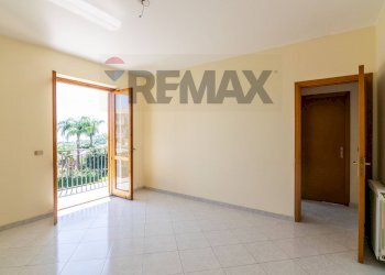 Stanza vuota - Four-room apartment Via Giuseppe Leonardi
 
11, Aci Catena - photo 9