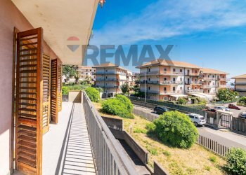 Balcone - Four-room apartment Via Giuseppe Leonardi
 
11, Aci Catena - photo 25