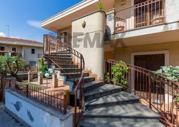 Casa all\'aperto - Appartamento VIA VINCENZO BELLINI
 
10, Valverde - foto 7