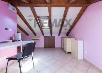 Ufficio - Appartamento VIA VINCENZO BELLINI
 
10, Valverde - foto 39