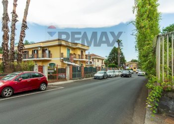 Edificio all\'aperto - Appartamento VIA VINCENZO BELLINI
 
10, Valverde - foto 52