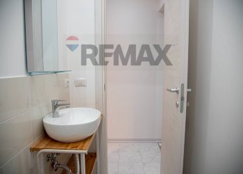Bagno - Apartment via Basile
 
6, Catania - photo 13