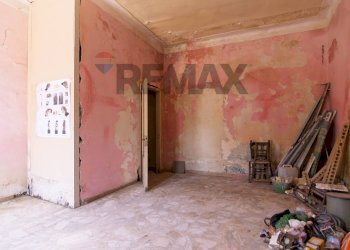 Stanza vuota - Casa indipendente Via Monti Rossi
 
3, Nicolosi - foto 3