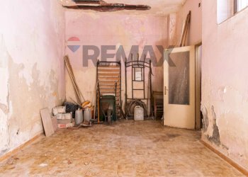 Stanza vuota - Casa indipendente Via Monti Rossi
 
3, Nicolosi - foto 11