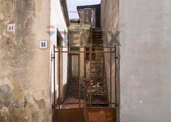 Scale - Casa indipendente Via Monti Rossi
 
3, Nicolosi - foto 17