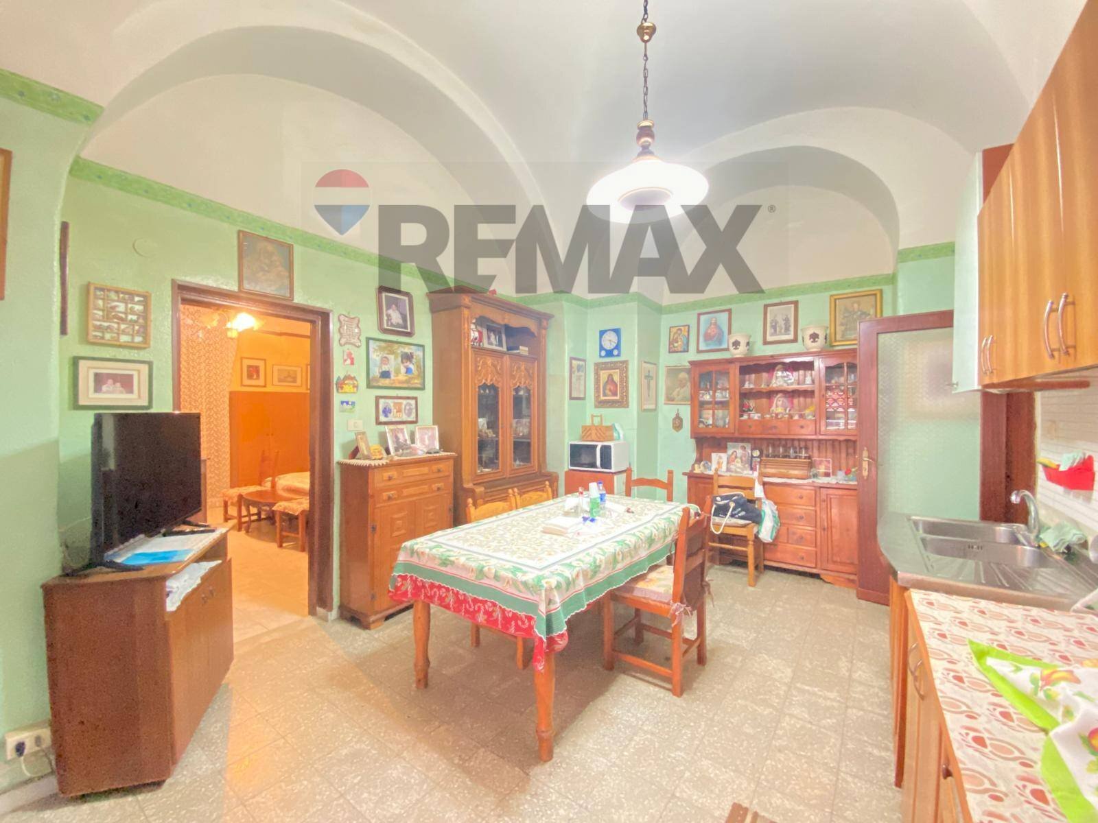 Sala da pranzo - Casa semi indipendente Via Cordai
24, Catania - foto 2