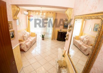 Soggiorno - Trilocale Viale San Teodoro
 
7, Catania - foto 1