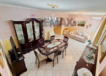 Sala da pranzo - Trilocale Viale San Teodoro
 
7, Catania - foto 11