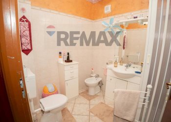 Bagno - Trilocale Viale San Teodoro
 
7, Catania - foto 30