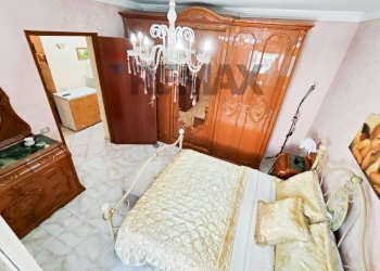Camera / camera da letto - Trilocale Viale San Teodoro
 
7, Catania - foto 46
