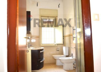 Bagno - Appartamento Via Vincenzo Bellini
 
108, Sant'Agata Li Battiati - foto 29