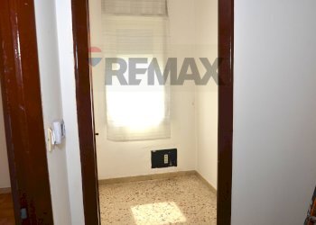 Stanza vuota - Appartamento Via Vincenzo Bellini
 
108, Sant'Agata Li Battiati - foto 31