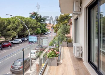 Balcone - Appartamento Via Vincenzo Bellini
 
108, Sant'Agata Li Battiati - foto 38