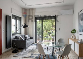 Sala da pranzo - Appartamento Via Vincenzo Bellini
 
108, Sant'Agata Li Battiati - foto 43