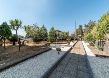 Edificio all\'aperto - Villa Via Marsala
 
23/A, Mascalucia - foto 29