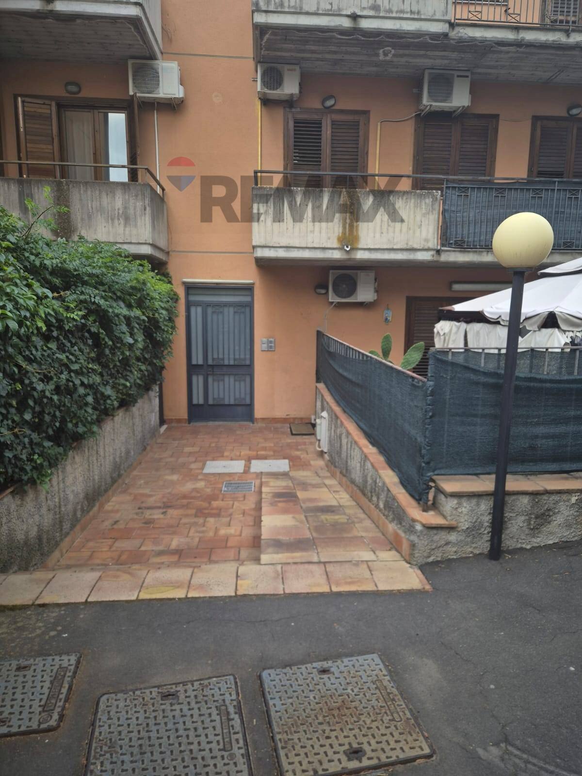 Edificio all\'aperto - Appartamento Via Riposto
 
6, Mascalucia - foto 1