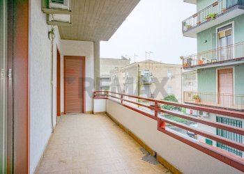 Balcone - Apartment Via Vittorio Emanuele Orlando
 
34, Adrano - photo 12