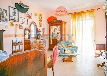 Sala da pranzo - Apartment Via Vittorio Emanuele Orlando
 
34, Adrano - photo 24