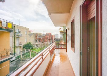 Balcone - Apartment Via Vittorio Emanuele Orlando
 
34, Adrano - photo 33