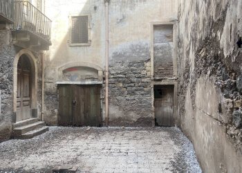 Casa all\'aperto - Appartamento via teatro
 
10, Paterno - foto 22