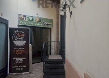 Ricezione / Lobby - Locale Commerciale Via Santa Maria la stella
79, Aci Sant'Antonio - foto 11
