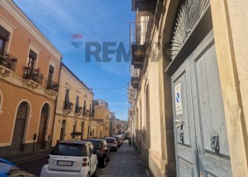 Edificio all\'aperto - Commercial Premises Via Marchese di Sangiuliano
41, Acireale - photo 1