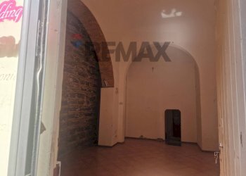Hall / corridoio - Commercial Premises Via Marchese di Sangiuliano
41, Acireale - photo 10
