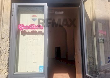 Edificio all\'aperto - Commercial Premises Via Marchese di Sangiuliano
41, Acireale - photo 12